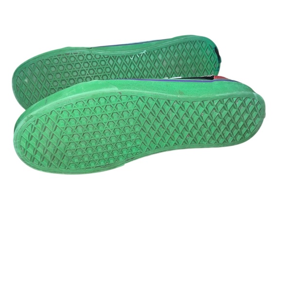 Vans Old Skool Marvel "Avengers" Sneakers women’s size10.5 men’s size 9 - Picture 8 of 11